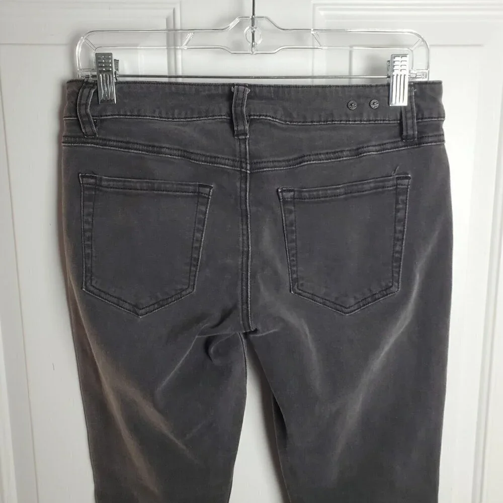 CAbi Slim Bootcut‎ Black Jeans size 2 Lowrise Stretch Classic Y2K 90s Neutral
